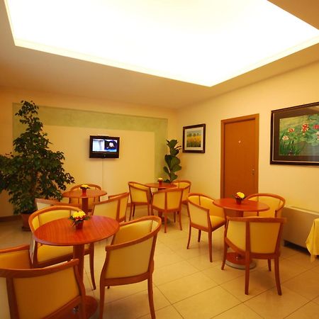 Hotel Gala Pesaro Eksteriør billede