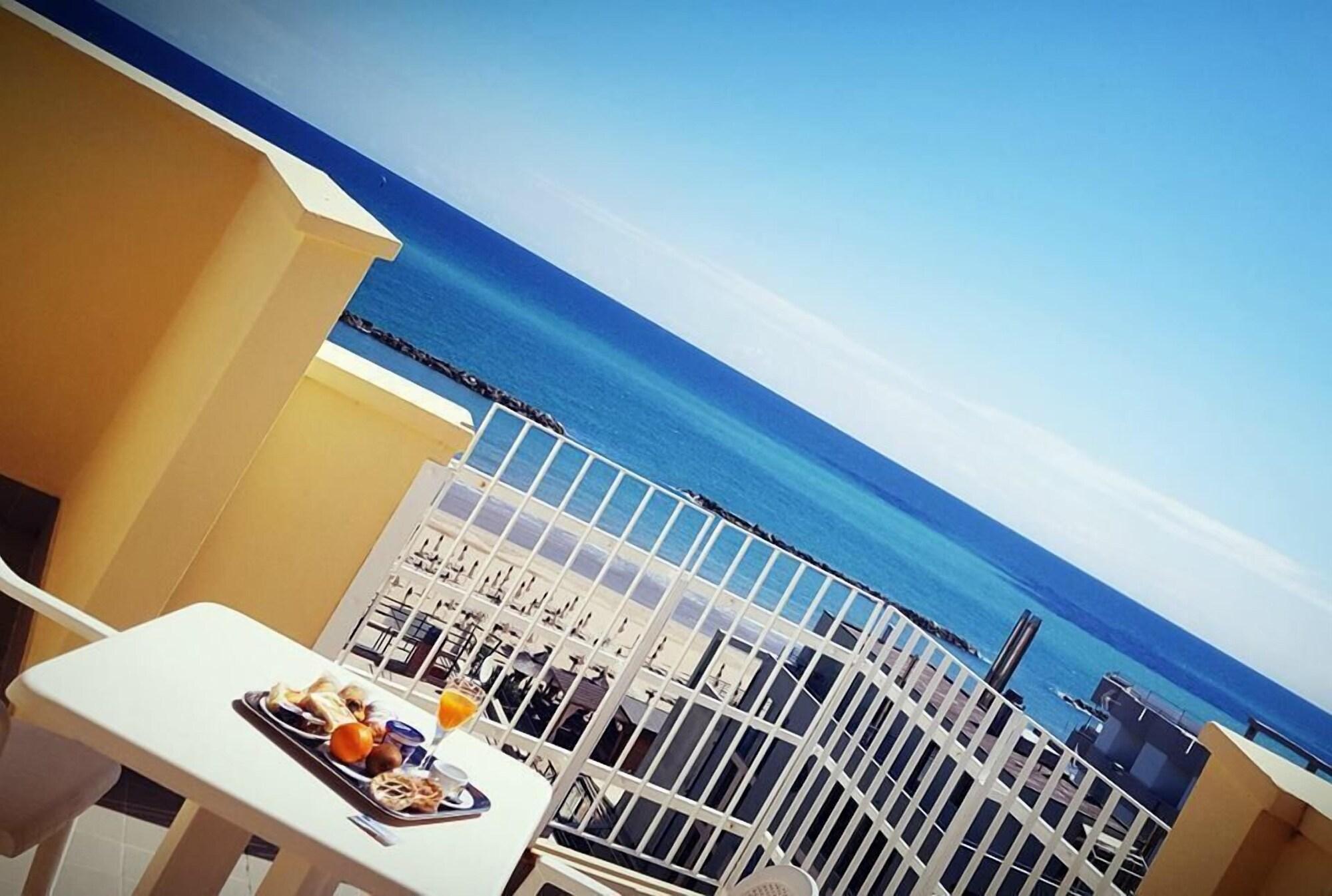 Hotel Gala Pesaro Eksteriør billede