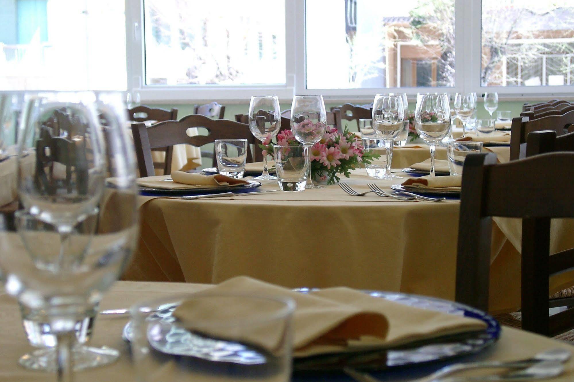 Hotel Gala Pesaro Eksteriør billede